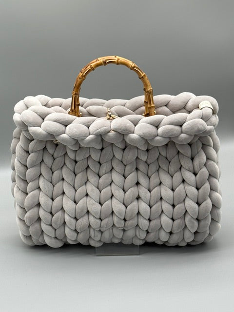 Hera Bag Premium Samt Hellgrau