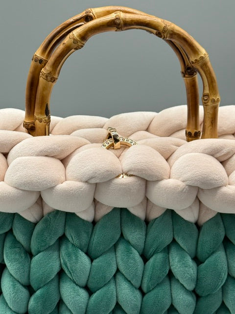 Hera Bag Samt Special Edition Zweifarbig Smaragdgrün und Creme