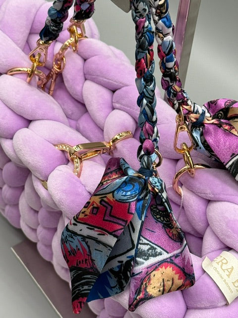 Hera Bag Special Edition Premium Samt in Lavendel mit geflochtenem Tuchgriff