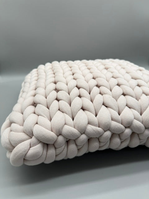 Hera Bag Zierkissen aus Premium Baumwolle in Creme