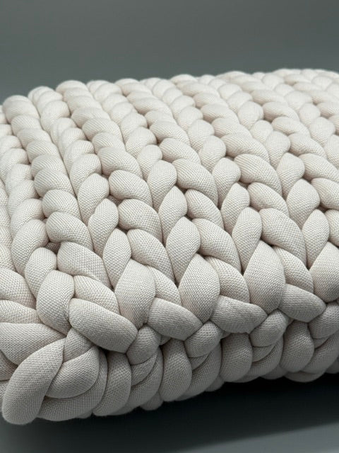 Hera Bag Zierkissen aus Premium Baumwolle in Creme