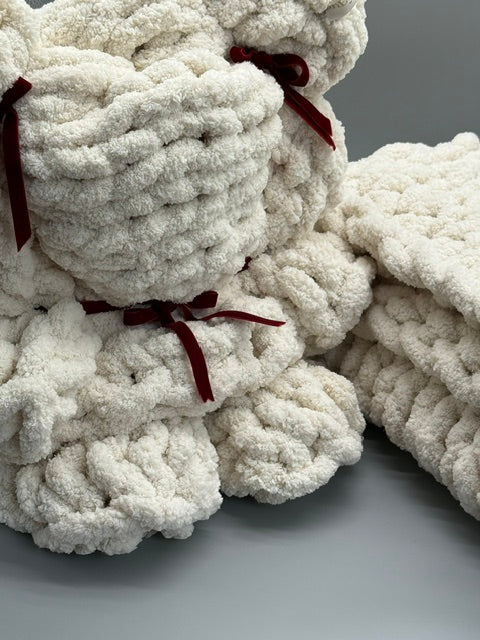 Hera Bag Babydecke aus Chenille in Creme
