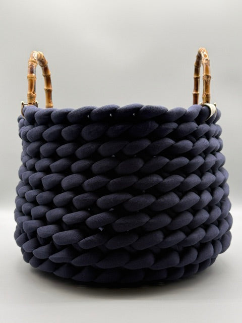 Hera Bag Korb aus Premium Baumwolle in Navy mit Bambusgriffen, Lieferzeit 2-3 Wochen wegen starker Nachfrage