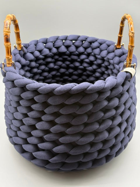Hera Bag Korb aus Premium Baumwolle in Navy mit Bambusgriffen, Lieferzeit 2-3 Wochen wegen starker Nachfrage